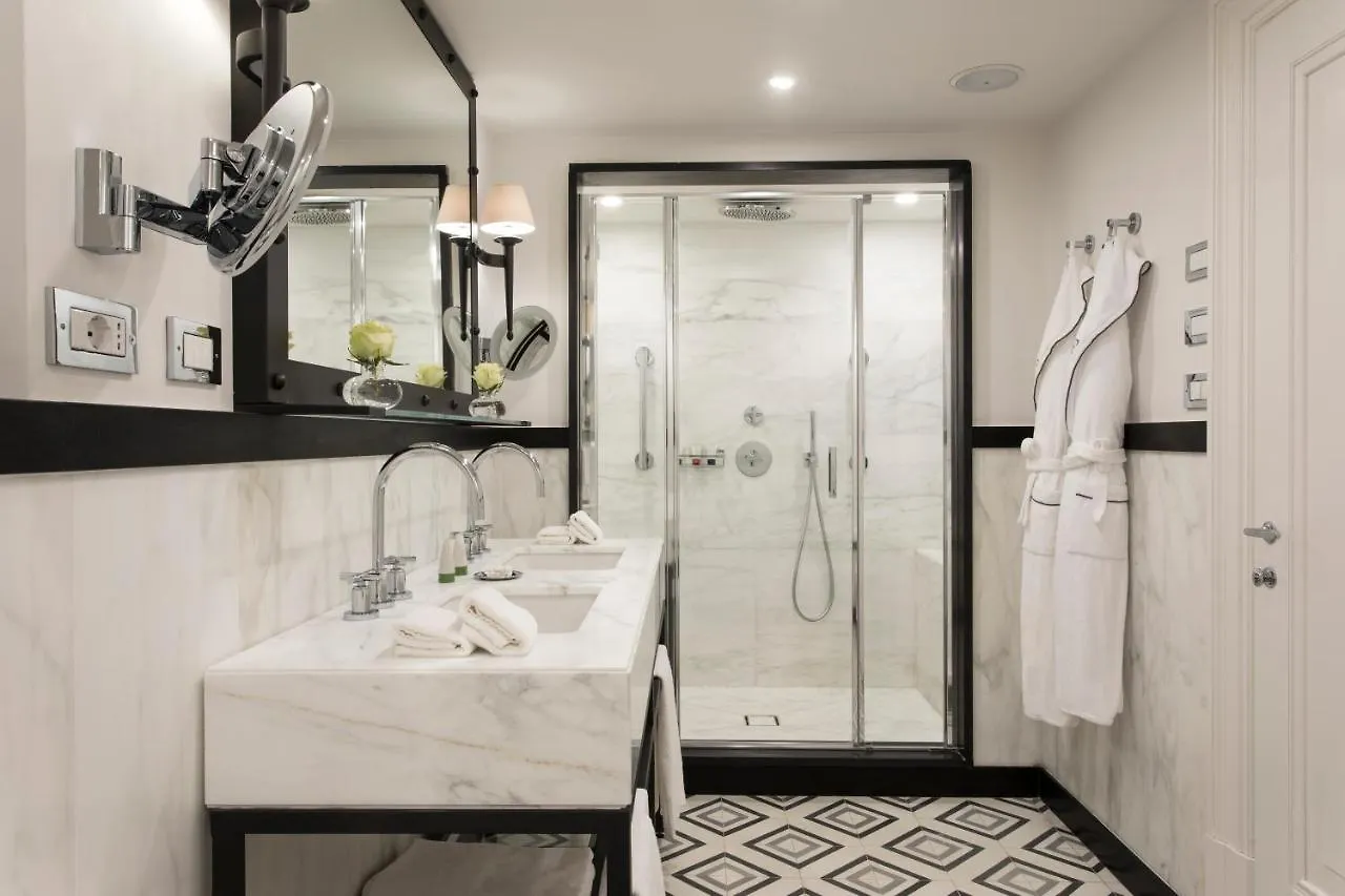 *****  רומא Rocco Forte Hotel De La Ville איטליה