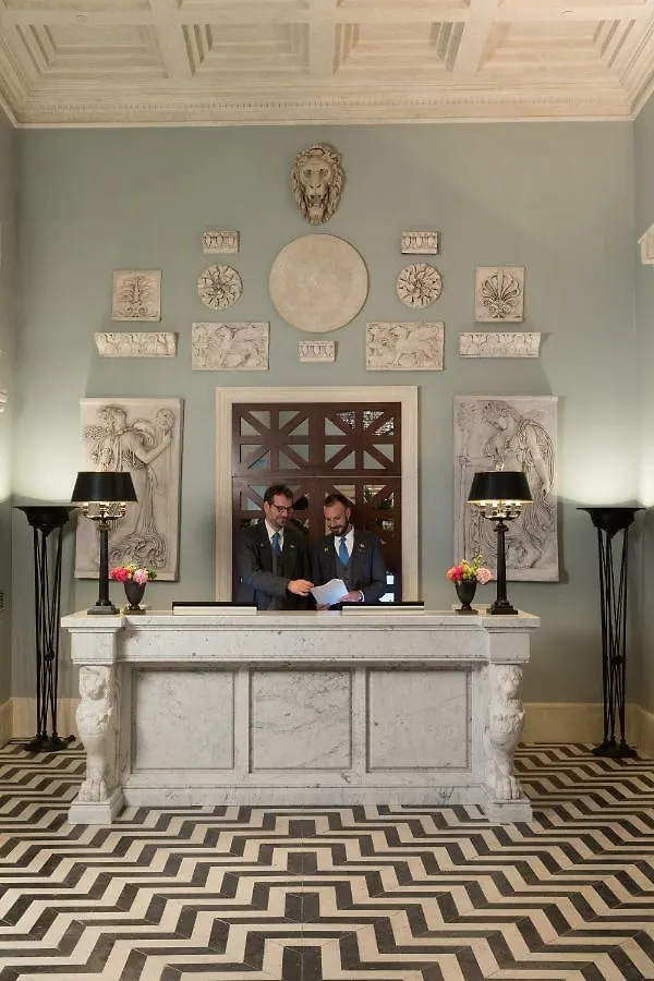 *****  Rocco Forte Hotel De La Ville Rome Italy