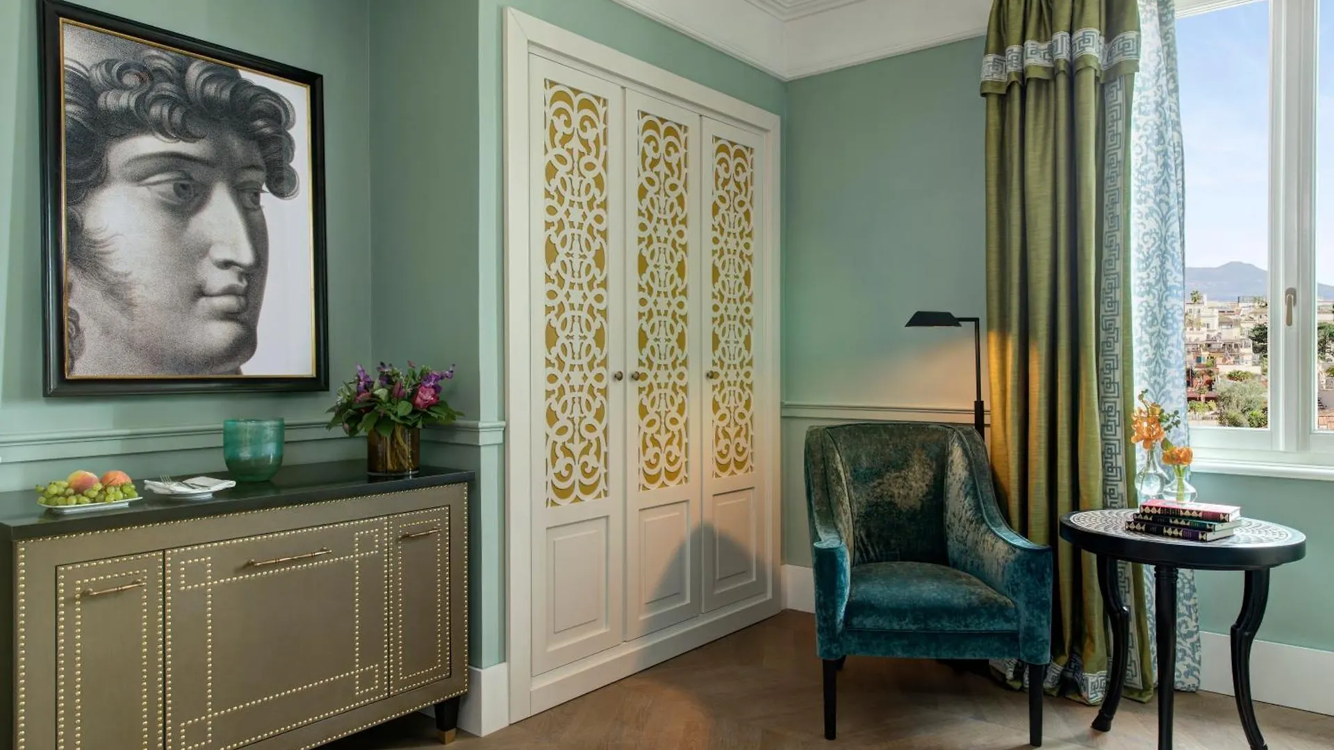 *****  Rocco Forte Hotel De La Ville Rome Italy